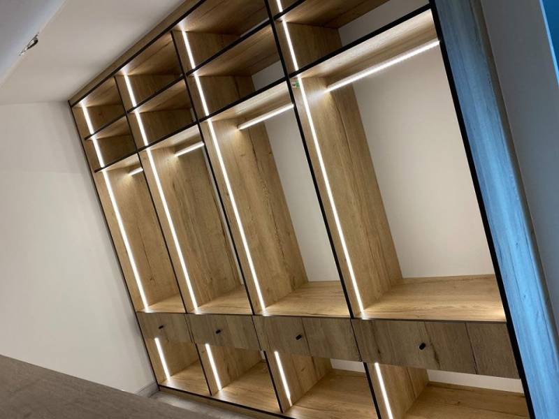 Dressing et placard avec Led proche de Evreux