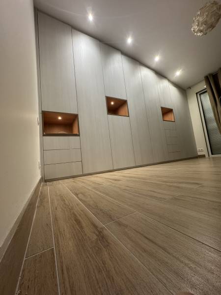 dressing avec niches incorporés